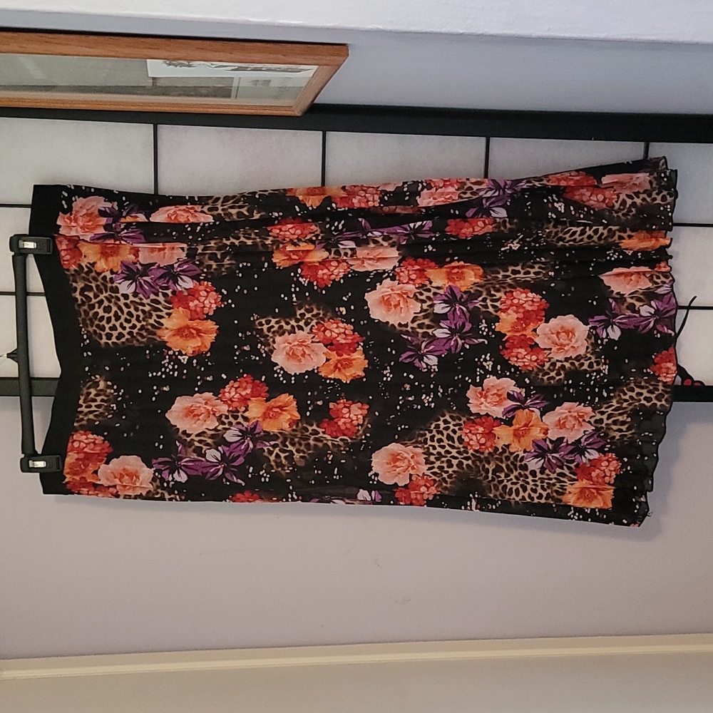Long Floral Plus Size Pleated Skirt XXL